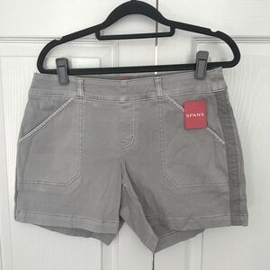 Spanx Stretch Twill Short (M)